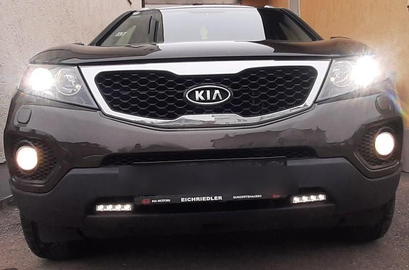 Braun Gebraucht 2010 Kia Sorento SUV | 6.890 € (Fairer Preis) - Bild 1/4