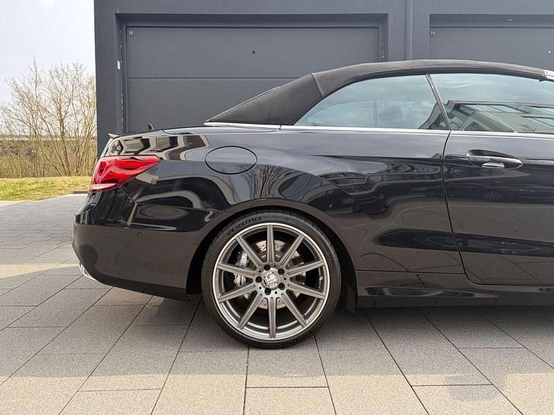 Gebraucht Mercedes E350 Avantgarde 306 PS (225 kW) 2014 Schwarz Cabrio