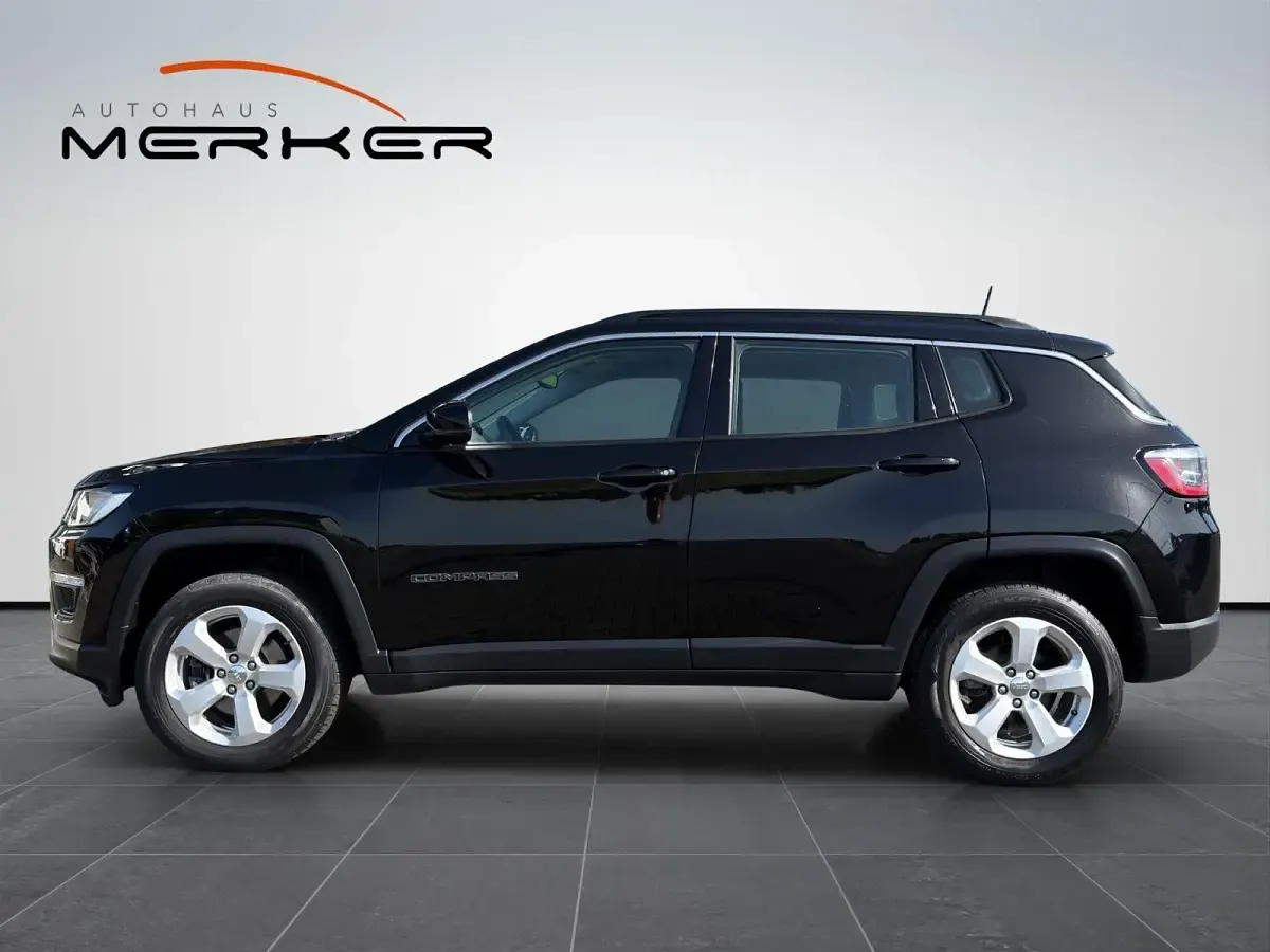 Gebraucht Jeep Compass Longitude 140 PS (102 kW) 2019 Schwarz SUV