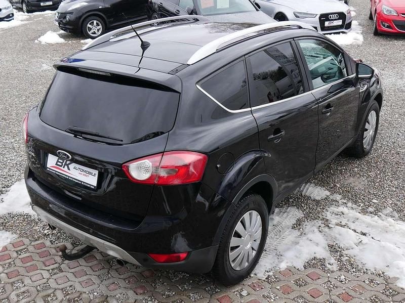 Gebraucht Ford Kuga 140 PS (102 kW) 2011 Pantherschwarz SUV