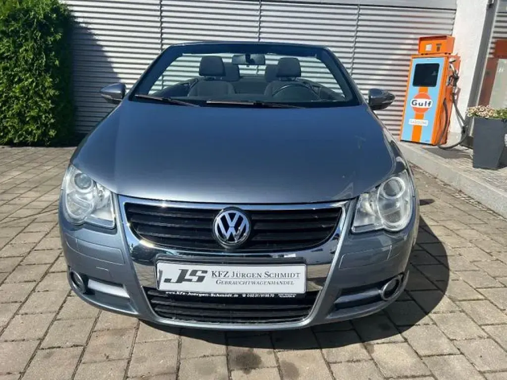 Gebraucht VW Eos 160 PS (117 kW) 2009 Berylliumgrau metallic (metallic) Cabrio