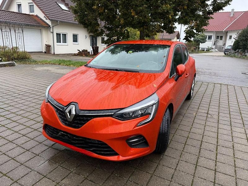 Orange Gebraucht 2022 Renault Clio V Intens Kleinwagen | 15.500 € (Fairer Preis) - Bild 1/4