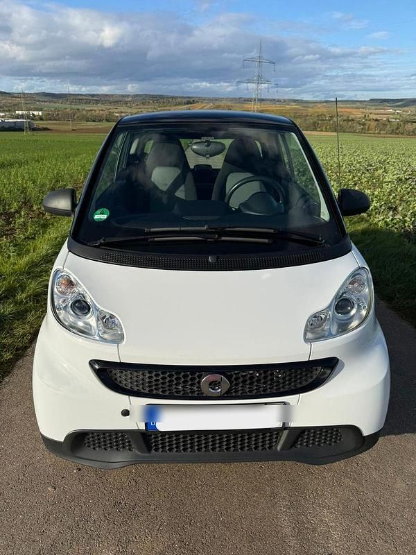 Gebraucht Smart ForTwo Coupé 71 PS (52 kW) 2013 Weiß Coupé