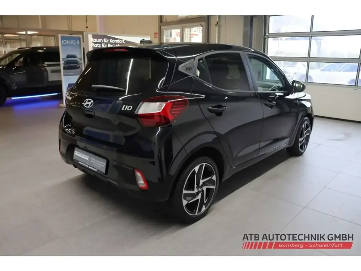 Gebraucht Hyundai i10 Prime 79 PS (58 kW) 2024 Schwarz Kleinwagen