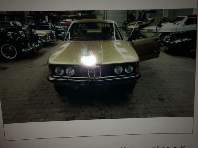 Gebraucht BMW 323 143 PS (105 kW) 1981 Gold Limousine