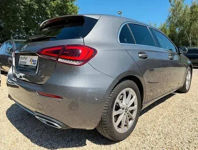 Gebraucht Mercedes A250 224 PS (164 kW) 2018 Grau Limousine