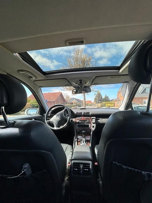 Gebraucht Mercedes 320 217 PS (159 kW) 2001 Silber Limousine