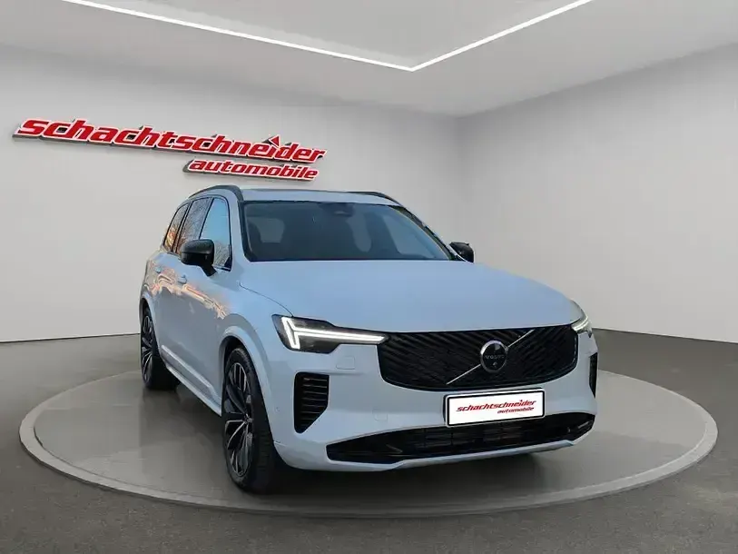 Gebraucht Volvo XC90 Plus 455 PS (334 kW) 2024 Crystal weißperleffekt SUV