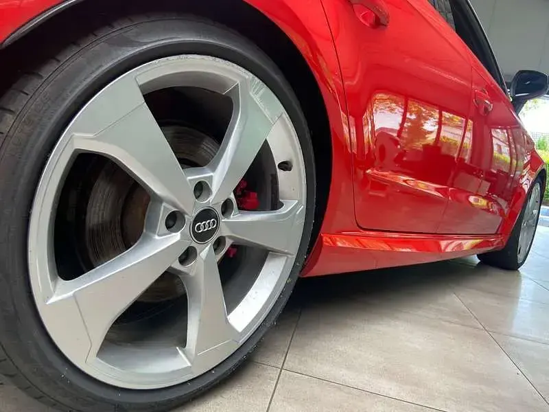 Gebraucht Audi RS3 Sportback Sport 367 PS (269 kW) 2015 Rot Kleinwagen