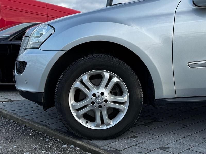 Gebraucht Mercedes ML280 190 PS (139 kW) 2008 Iridiumsilber SUV
