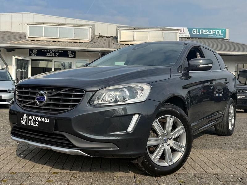 Usata Volvo XC60 Dynamic 150 CV (110 kW) 2018 Grigio SUV