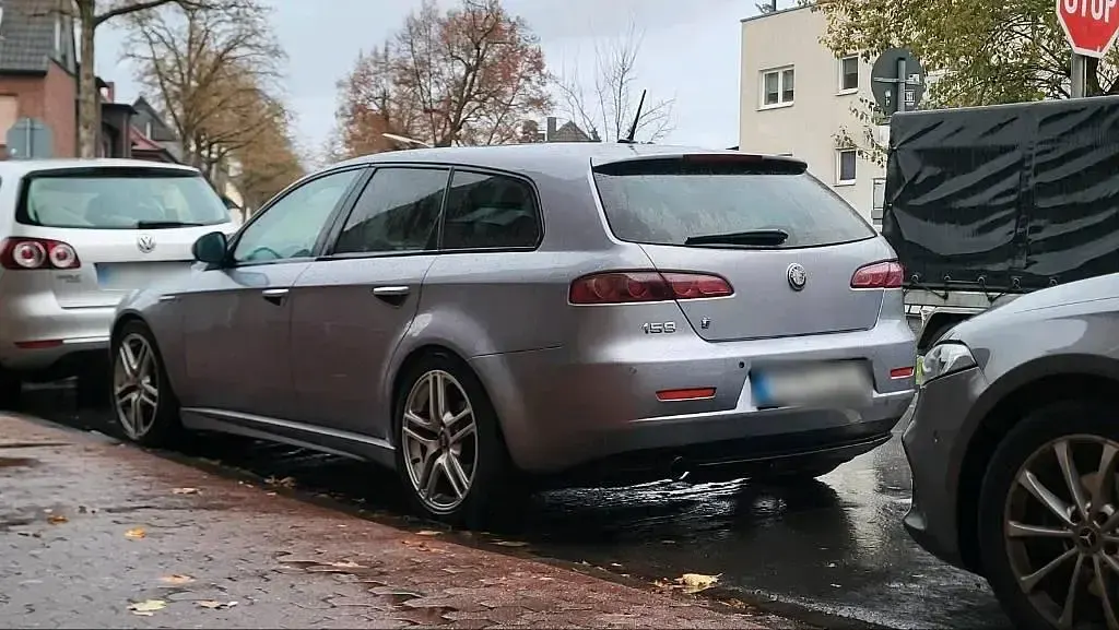 Second-hand Alfa Romeo 159 Ti 150 CP (110 kW) 2009 Gri Break