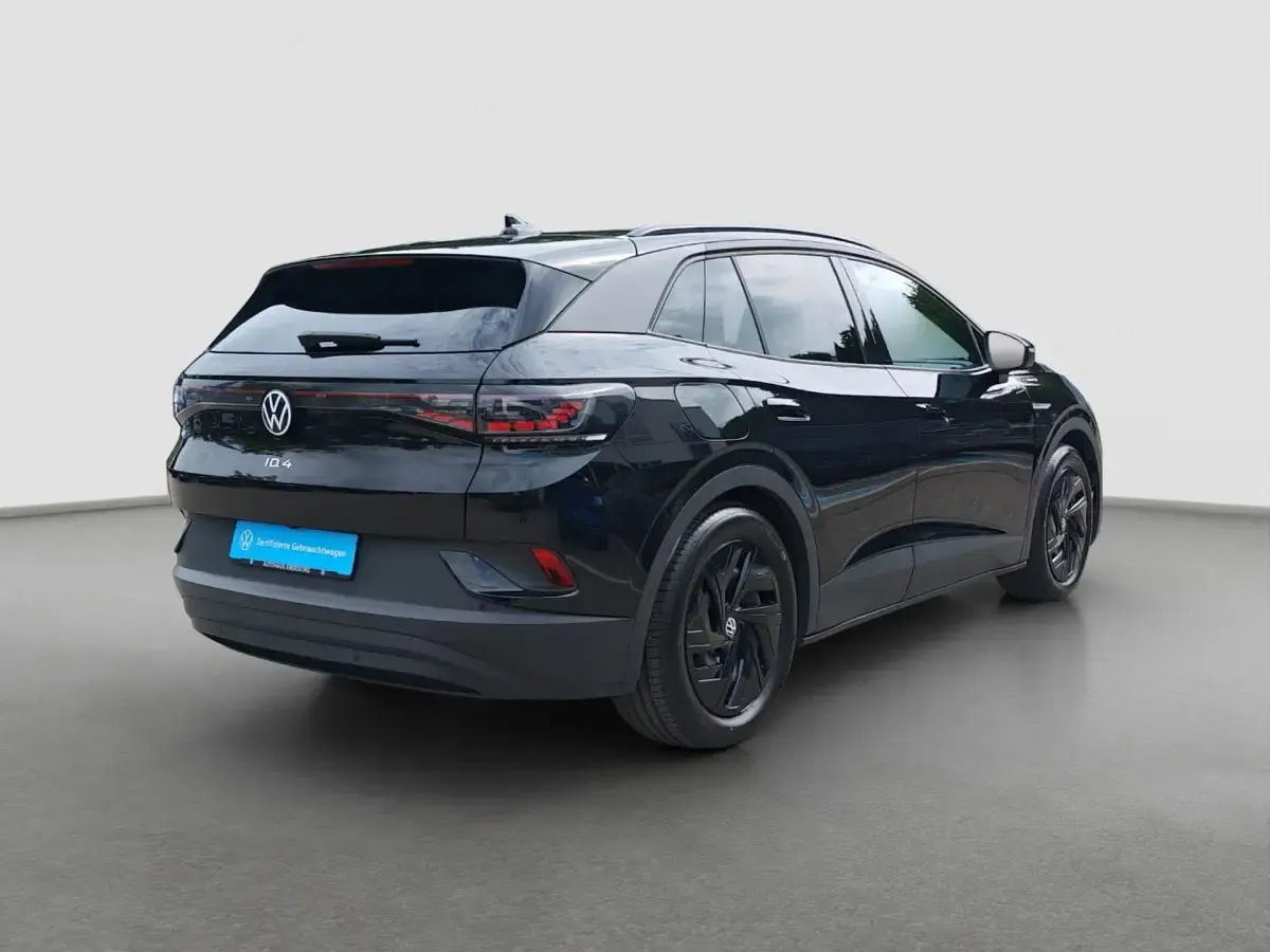 Gebraucht VW ID.4 Pro Performance 150 kW (204 PS) 2023 Schwarz SUV