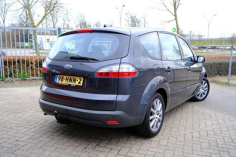 Gebraucht Ford S-MAX S 145 PS (106 kW) 2009 Grau Van / Kleinbus