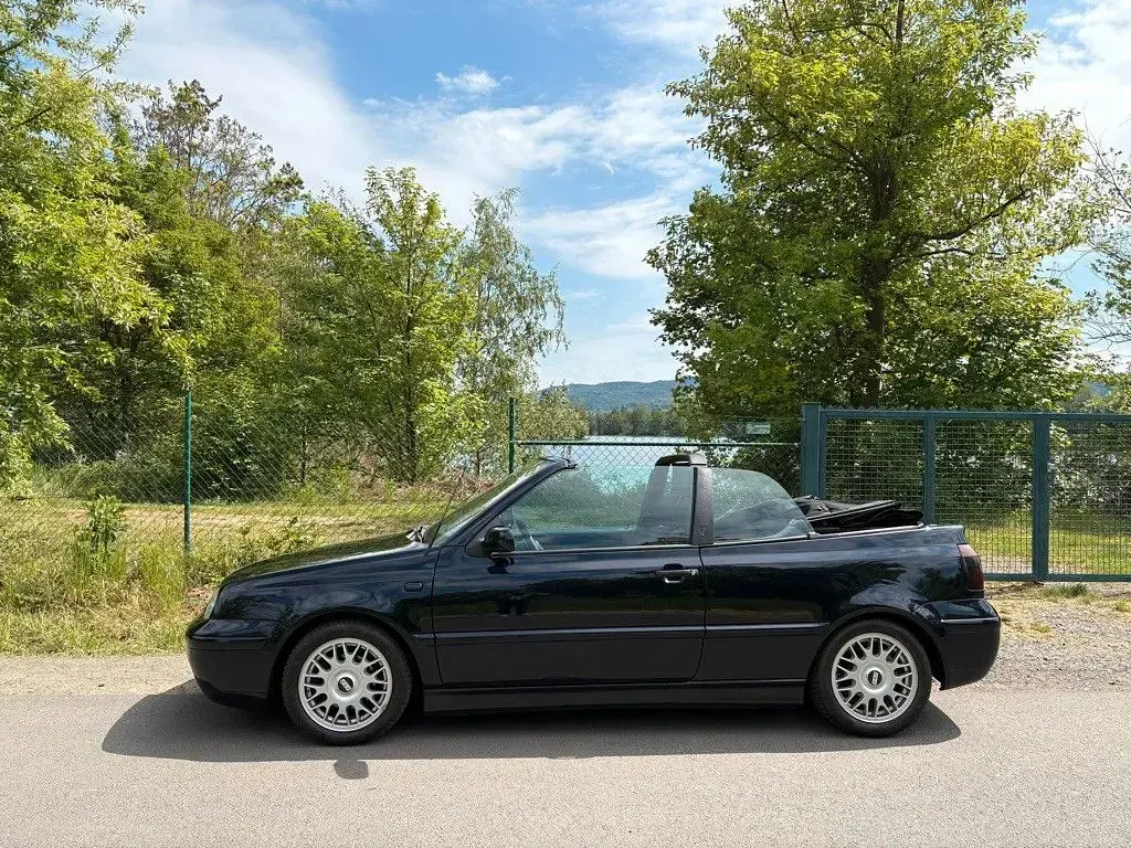 Gebraucht VW Golf Highline 75 PS (55 kW) 1999 Blau Cabrio
