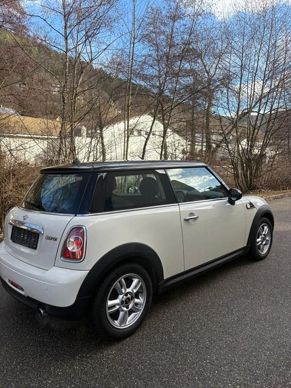 Gebraucht Mini Cooper Coupé 122 PS (89 kW) 2011 Beige Coupé