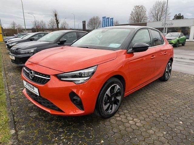 Gebraucht Opel Corsa-e Elegance 100 kW (136 PS) 2022 Orange fizz/spicy orange Kleinwagen