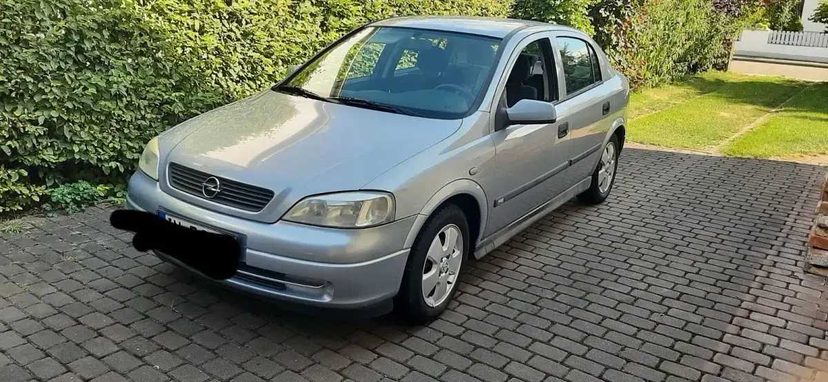 Gebraucht Opel Astra 84 PS (61 kW) 2002 Grau Limousine