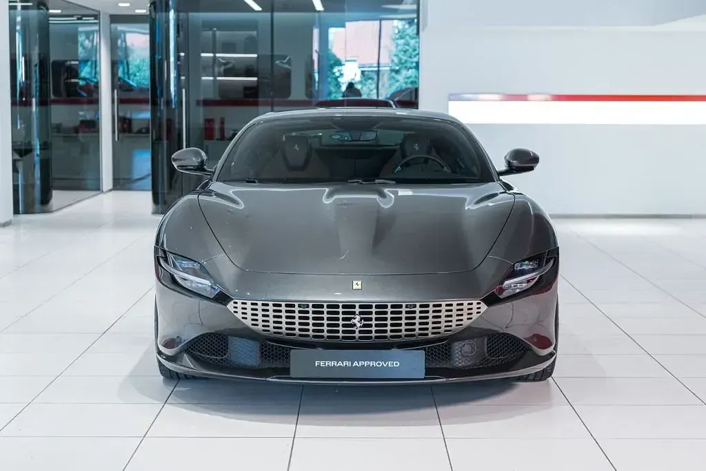 Second-hand Ferrari Roma 620 CP (456 kW) 2020 Gri Coupe