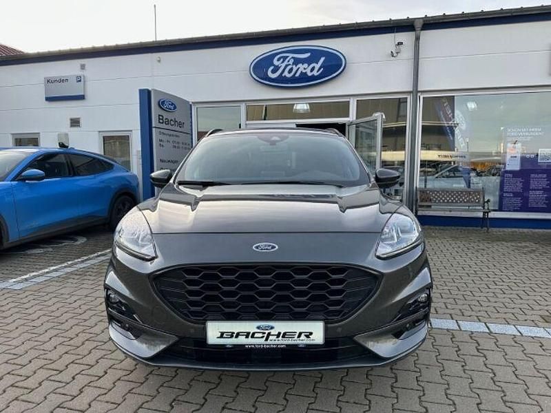 Gebraucht Ford Kuga ST-Line 224 PS (164 kW) 2022 Magneticgrau (metallic) SUV