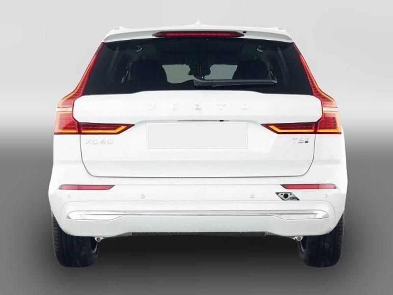 Gebraucht Volvo XC60 Core 398 PS (292 kW) 2025 Weiß SUV