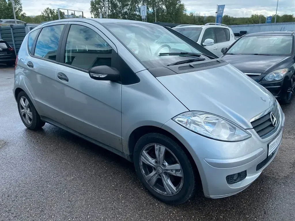 Gebraucht Mercedes A150 Classic 95 PS (69 kW) 2007 Silber Limousine