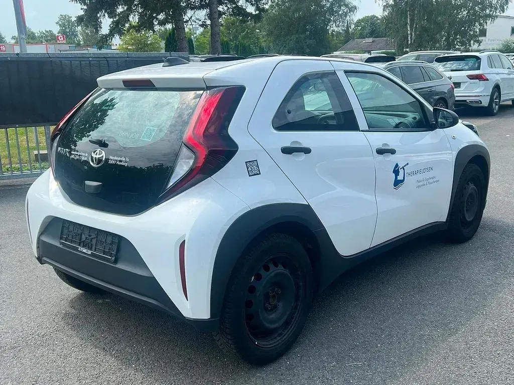 Gebraucht Toyota Aygo X 72 PS (52 kW) 2023 Weiß SUV