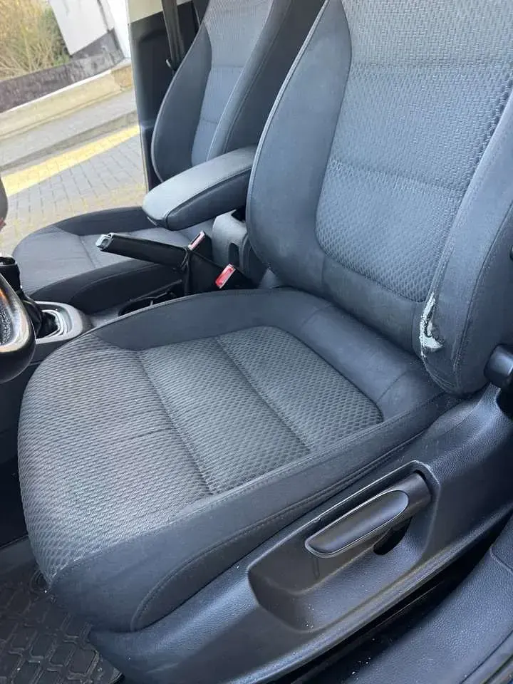 Gebraucht VW Jetta Comfortline 122 PS (89 kW) 2012 Limousine