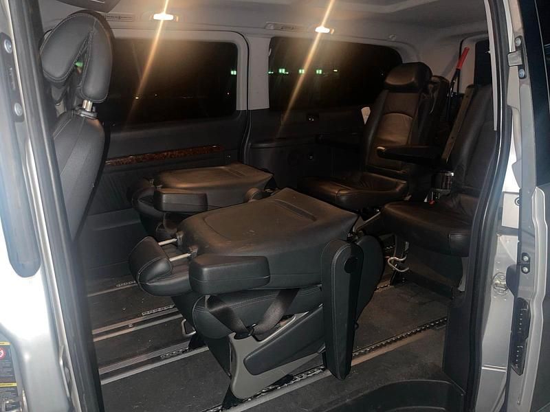 Silber Gebraucht 2007 Mercedes Viano Van / Kleinbus | 6.000 € (Superpreis) - Bild 1/4