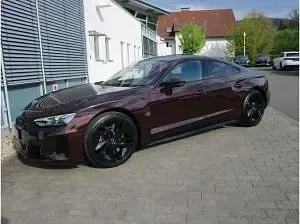 Gebraucht Audi RS e-tron GT 439 kW (598 PS) 2024 Rot (sevillarot metallic) Limousine