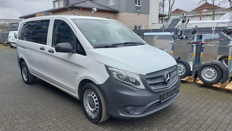 Gebraucht Mercedes Vito 190 PS (139 kW) 2016 Weiß Van