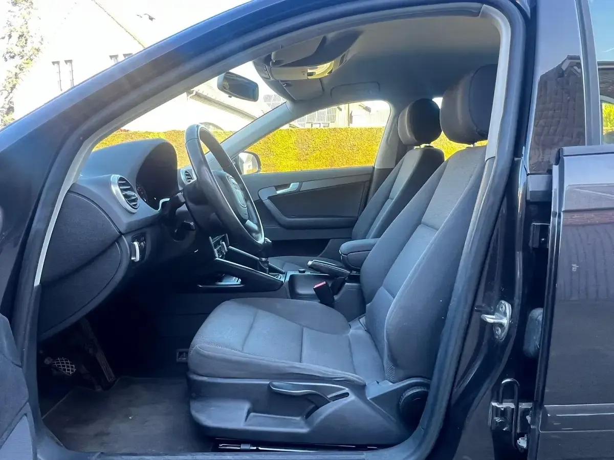 Brugt Audi A3 105 HK (77 kW) 2012 Grå Hatchback