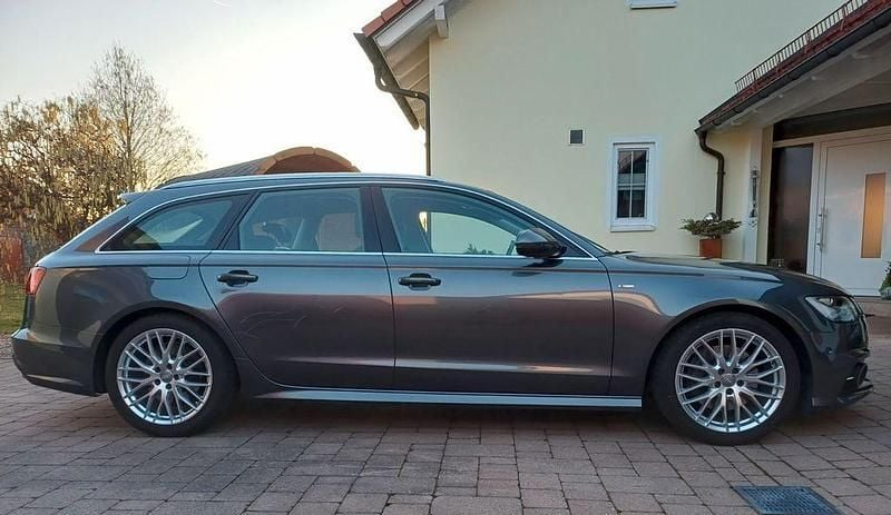 Gebraucht Audi A6 S-Line 272 PS (200 kW) 2015 Grau Kombi