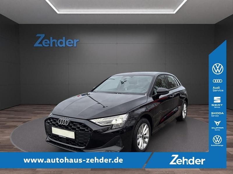 Gebraucht Audi A3 Ambiente 150 PS (110 kW) 2025 Schwarz Limousine
