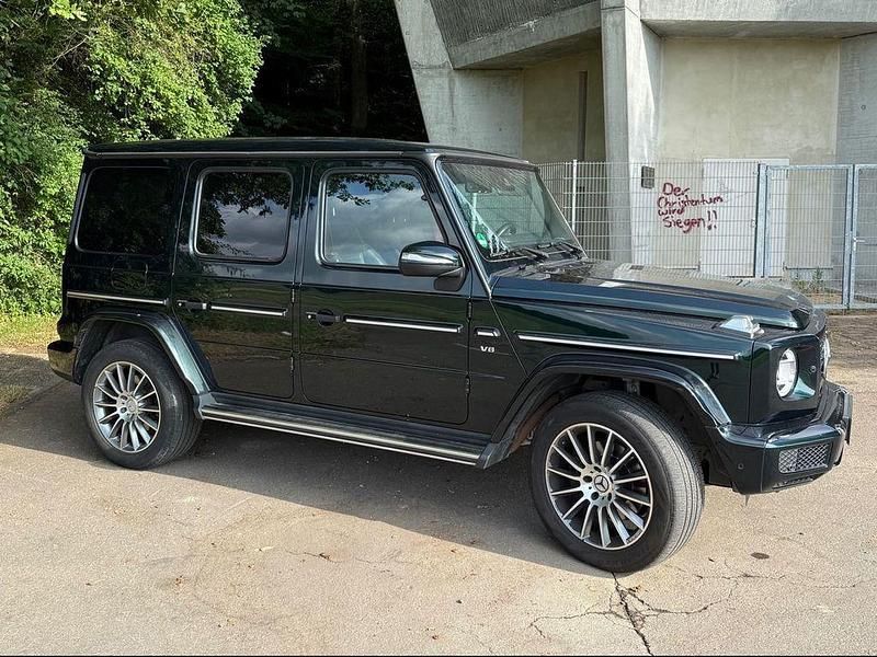 Grün Gebraucht 2020 Mercedes G500 AMG SUV | 95.000 € - Bild 1/4