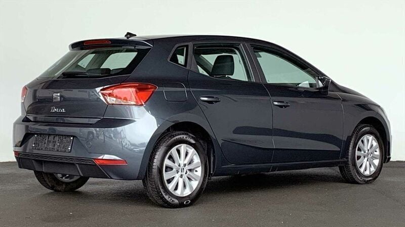 Gebraucht Seat Ibiza Style 95 PS (69 kW) 2022 Grau / magneticgrau / metallic Limousine