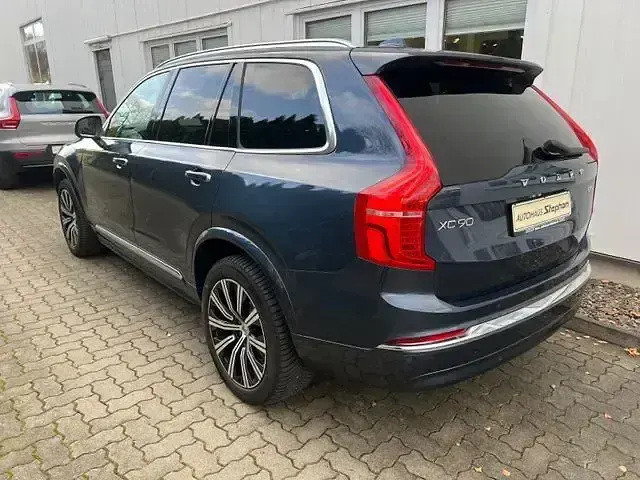 Usata Volvo XC90 Plus 235 CV (172 kW) 2022 Blu SUV