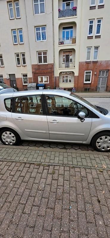 Second-hand Renault Modus 110 CP (80 kW) 2008 Gri Monovolum