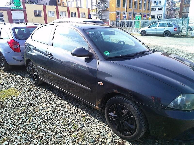 Gebraucht Seat Ibiza 69 PS (50 kW) 2008 Schwarz Limousine