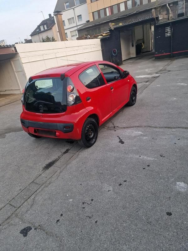 Gebraucht Citroën C1 67 PS (49 kW) 2006 Rot Kleinwagen