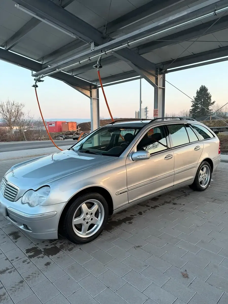 Gebraucht Mercedes C270 170 PS (125 kW) 2001 Grau Kombi