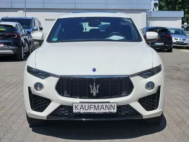 Gebraucht Maserati Levante 349 PS (256 kW) 2019 Weiss SUV