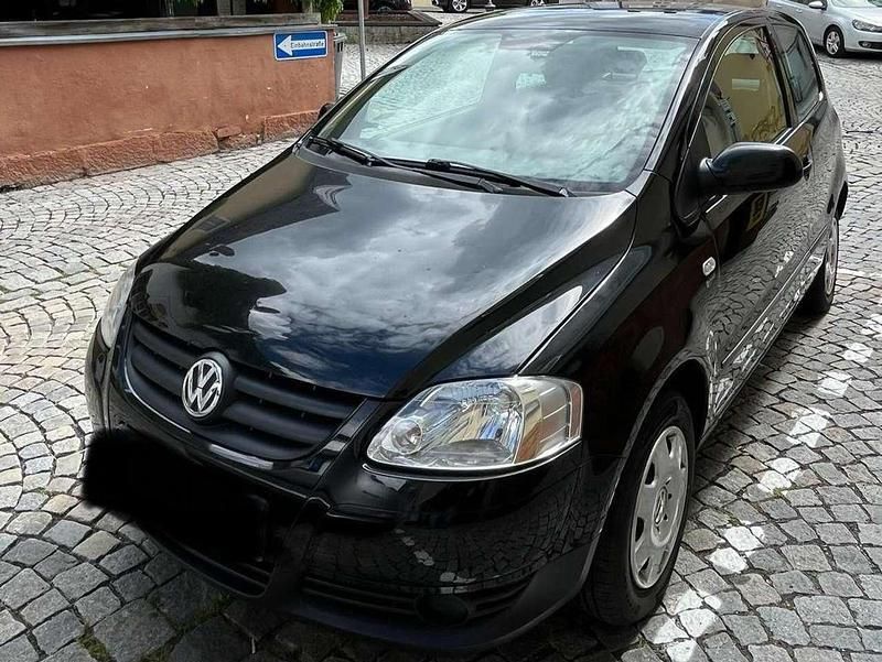 Schwarz Gebraucht 2006 VW Fox Kleinwagen | 2.200 € (Fairer Preis) - Bild 1/4