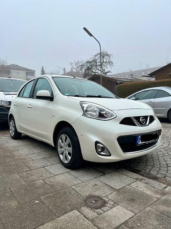 Gebraucht Nissan Micra Acenta 80 PS (58 kW) 2014 Weiß Kleinwagen