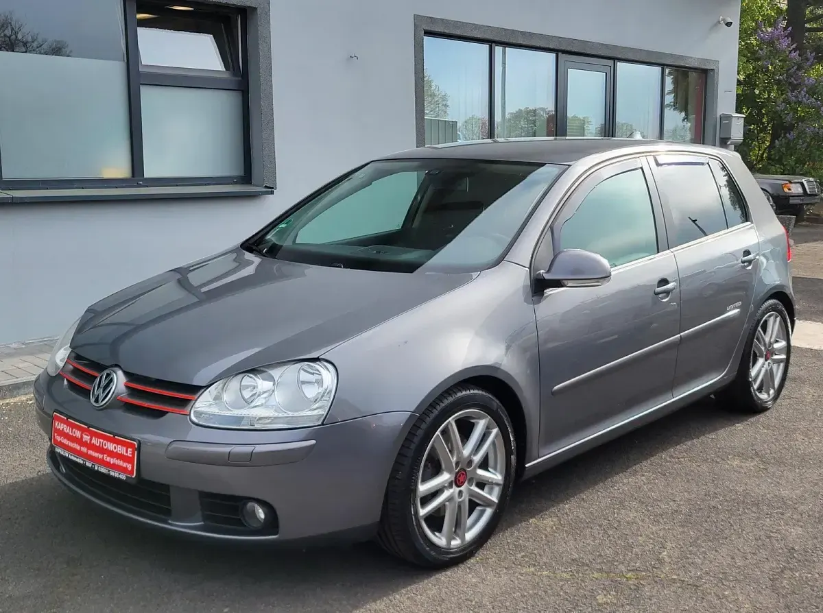 Gebraucht VW Golf VI United 140 PS (102 kW) 2008 Silber Kleinwagen