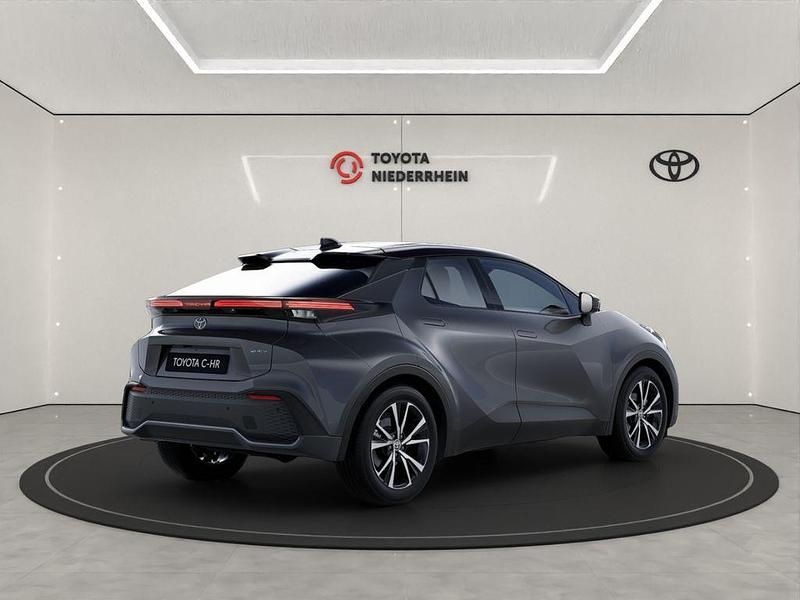 Neu Toyota C-HR 140 PS (102 kW) 2025 Grau SUV