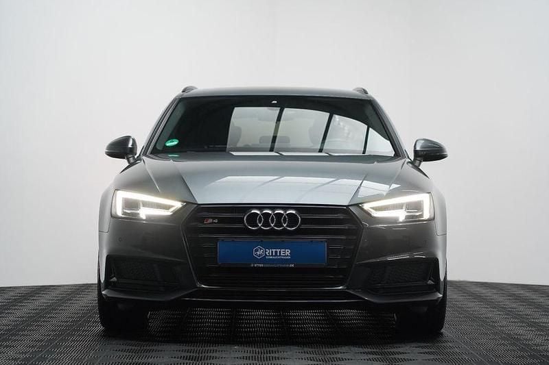 Gebraucht Audi S4 Ambiente 354 PS (260 kW) 2018 Grau Kombi