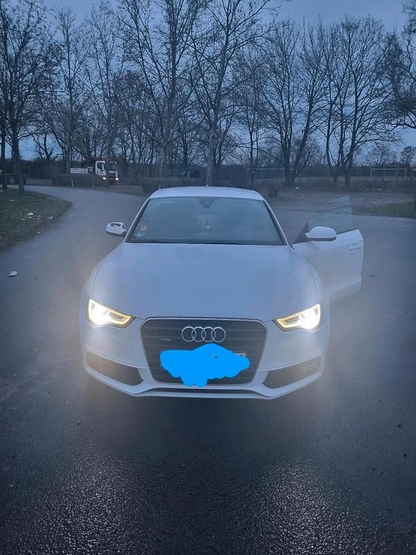 Gebraucht Audi A5 Sportback S-Line 245 PS (180 kW) 2015 Weiß Kleinwagen