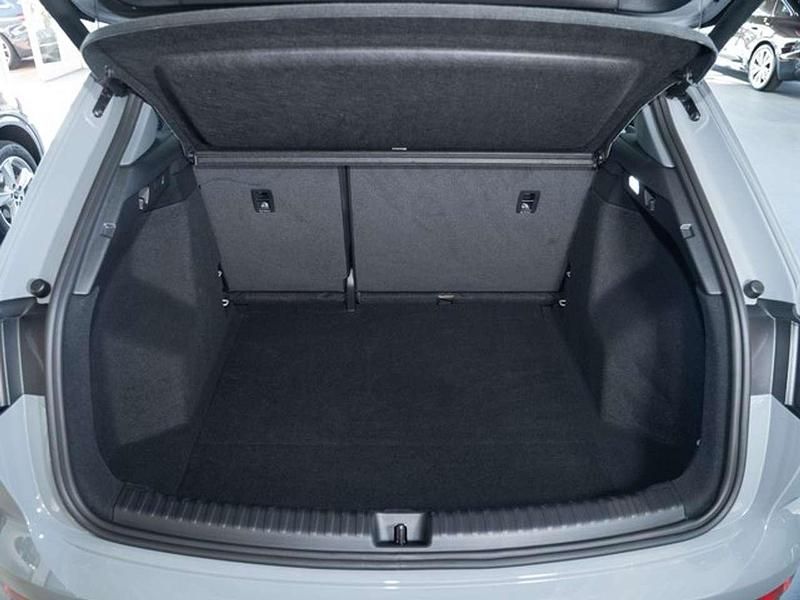 Gebraucht Audi e-tron 210 kW (286 PS) 2024 Kieselgrau SUV