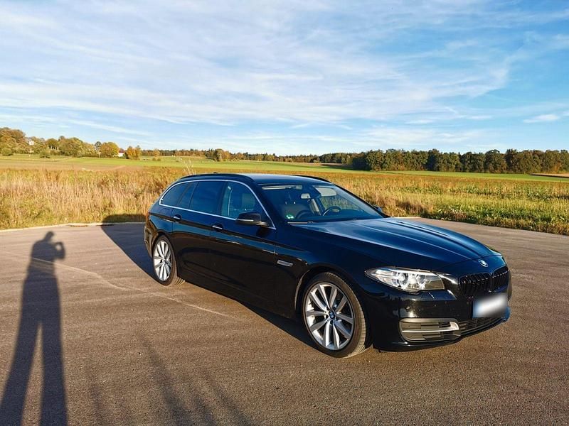 Gebraucht BMW 520 190 PS (139 kW) 2016 Schwarz Kombi